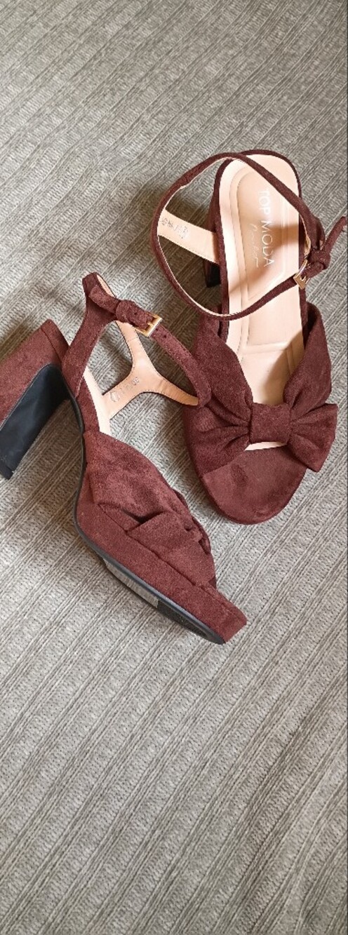 Top Moda Adina-8 Brown Suede Bow Ankle Strap Chunky Heel Sandals Size 7